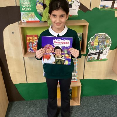 Honia's Recommended Read